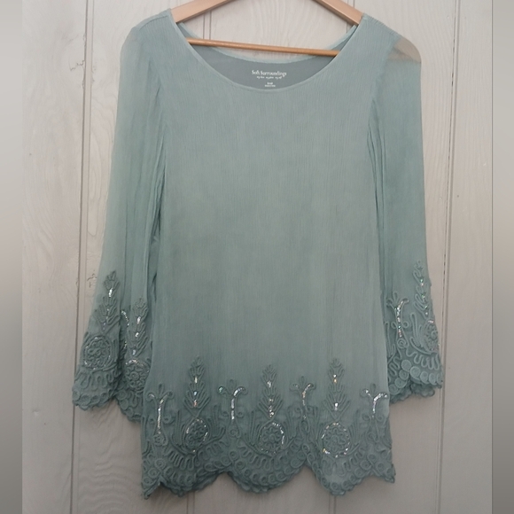 Soft Surroundings Light Blue Embroidered Embellished Silk Blouse Size S - Picture 1 of 6